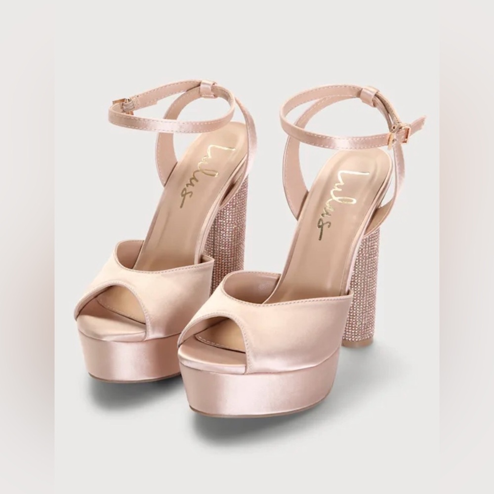 NEW • Lulu's Rose Gold Platform Heels NWT